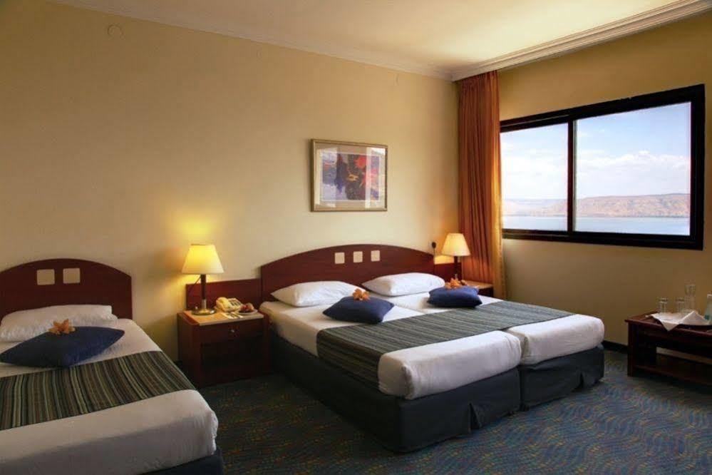 Golan Hotel Tiberias Exterior photo